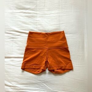 Aritzia TnAction Gym Shorts (XS)